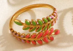 Ανοιχτό Δαχτυλίδι με Πολύχρωμα Φύλλα σε Gold Plated Stainless Steel